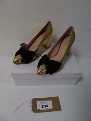 Lot 3764 - Boxed pair of ladies Nicki Hoyne Bow Pumps,...