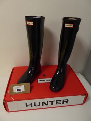 Lot 3767 - Boxed pair of ladies Hunter Refined Tall Gloss...