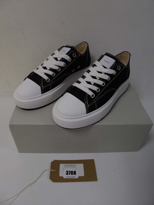 Lot 3768 - Boxed pair of Arne Home Run trainers,...