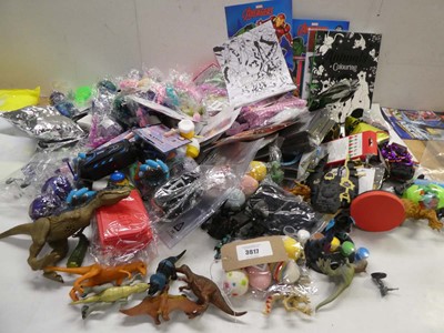 Lot 3617 - Large bag of novelty toys, colouring books,...