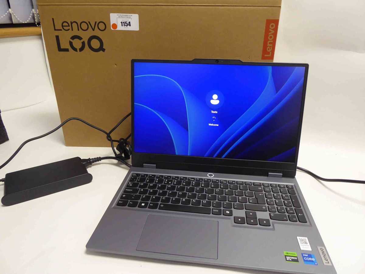 Lot Lenovo LOQ 15IRX9 laptop, Intel i7-13650HX...