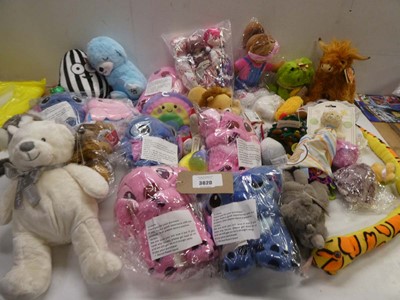 Lot 3620 - Selection of soft toys and dolls