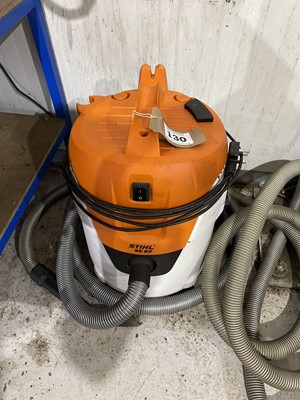 Lot 130 - Stihl SE60 industrial vacuum cleaner