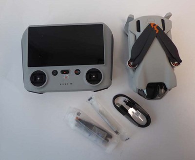 Lot DJI Mini 3 drone, model RM330, boxed with...