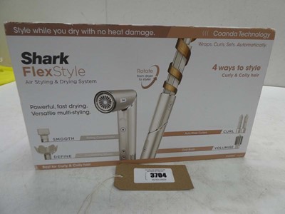 Lot 3704 - Shark Flex Style air styling & drying system