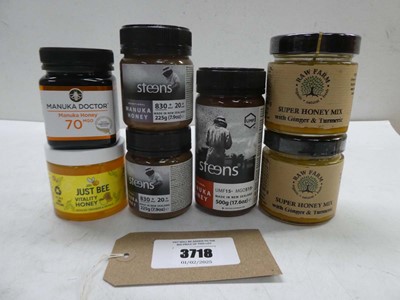 Lot 3718 - Steens & Manuka Doctor manuka honey, Super...