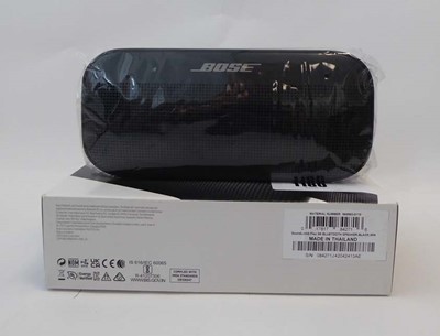 Lot BOSE Soundlink Flex SE portable bluetooth...