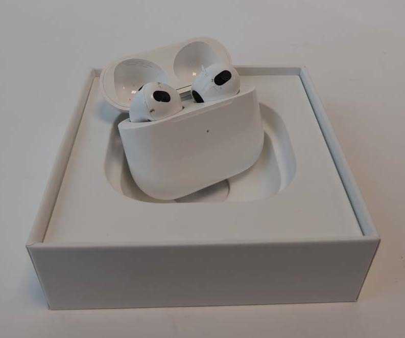 Lot Apple AirPods (3rd Generation), boxed with...