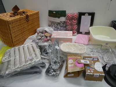 Lot 3742 - Mixed bag including coat hangers, Xmas decs,...