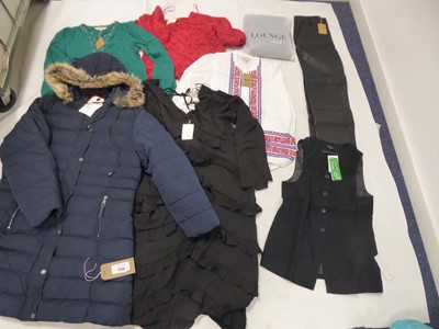 Lot Selection of clothing to include Spindle,...