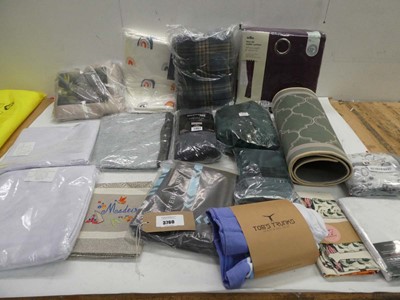 Lot 3760 - Duvet sets, blanket, eyelet curtains, tea...