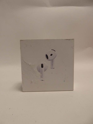 Lot Apple AirPods 4, boxed with charging case