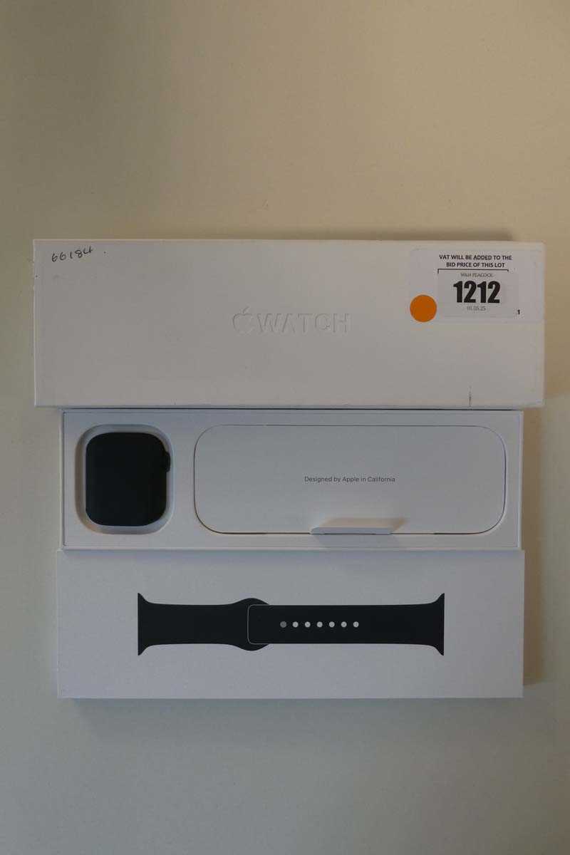 Lot Apple Watch Series 9 45mm, Midnight Aluminium...