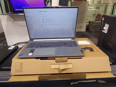 Lot 2218 - Lenovo IdeaPad Slim 5 16IRL8 intel I5-13420H,...