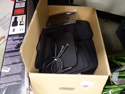 Lot 2453 - Box containing various laptop cases