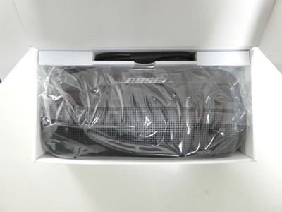 Lot 1325 - BOSE Soundlink Flex SE, boxed