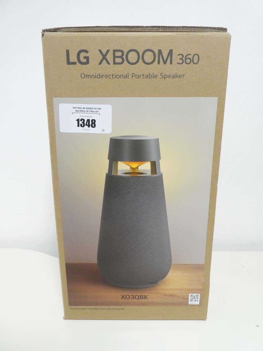 Lot LG XBOOM 360 Omnidirectional portable speaker,...