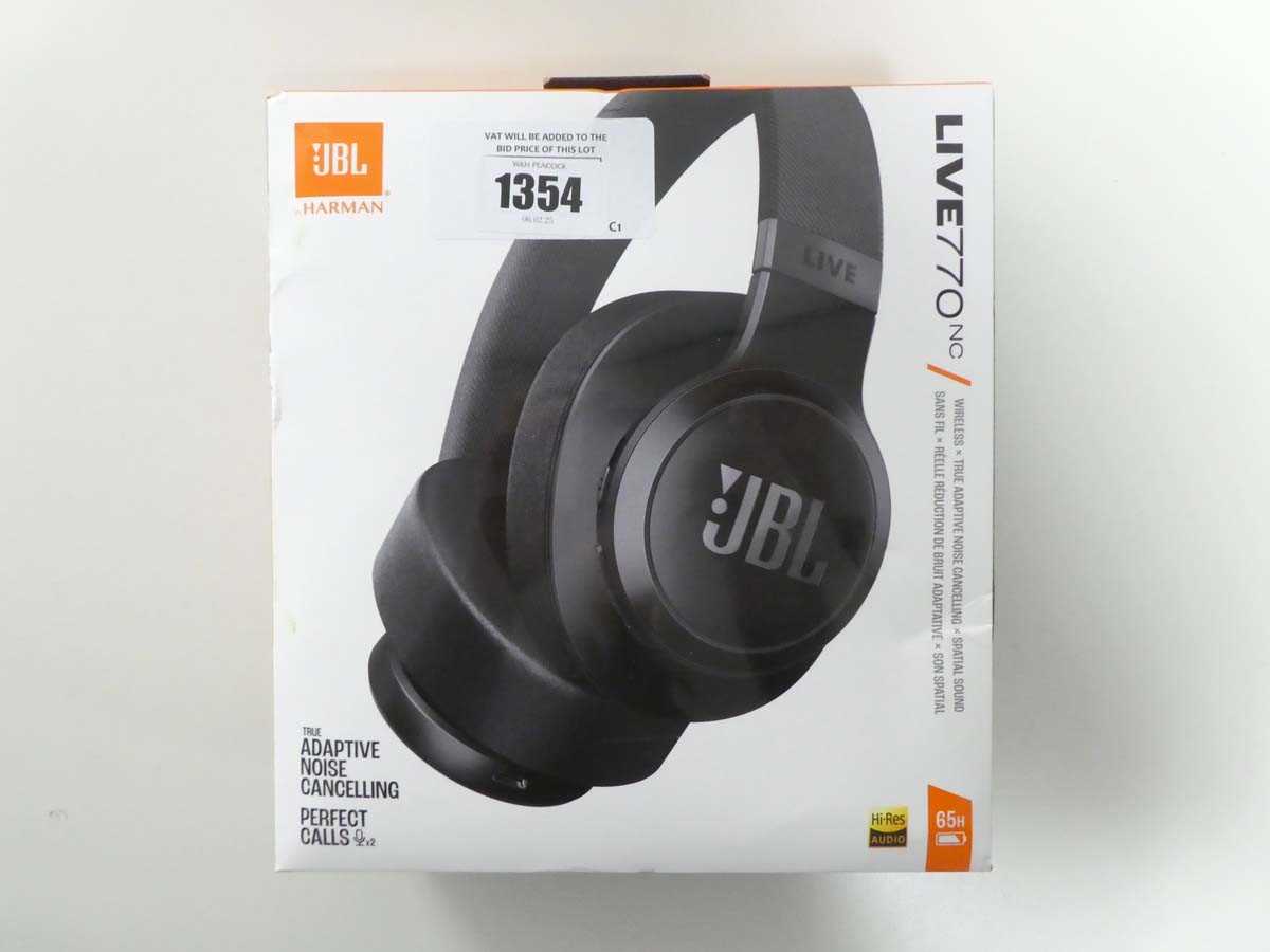 Lot JBL LIVE770 NC wireless noise cancelling...