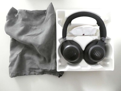 Lot JBL LIVE770 NC wireless noise cancelling...