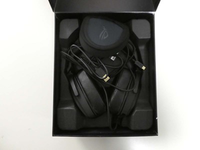 Lot ROG Delta S RGB Quad-DAC gaming headset, boxed