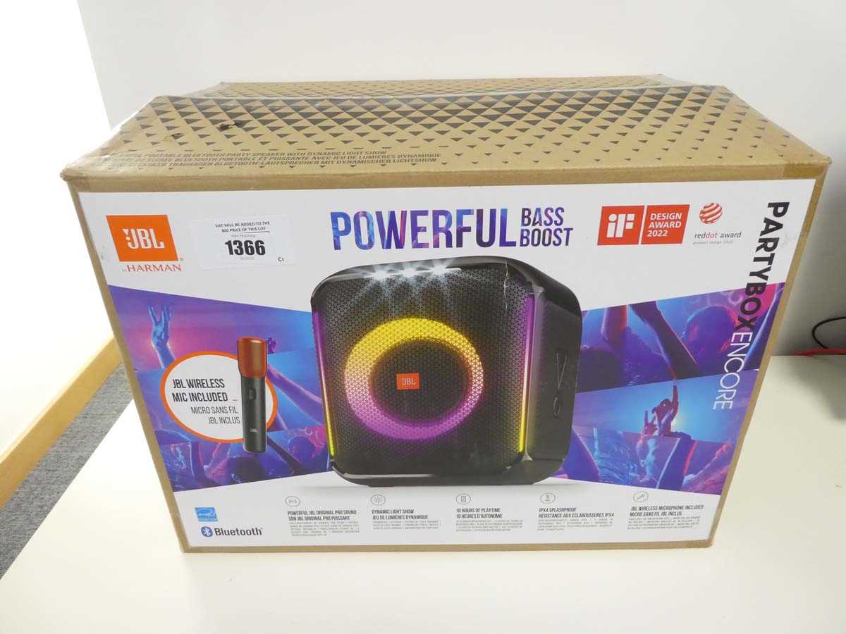 Lot JBL Partybox Encore portable bluetooth karaoke...