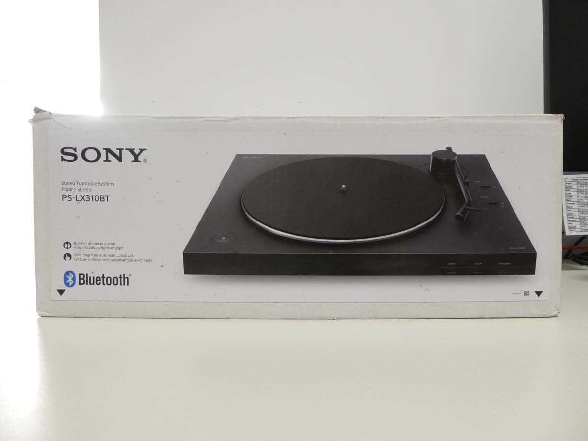 Lot SONY Stereo Turntable System, model PS-LX310BT,...