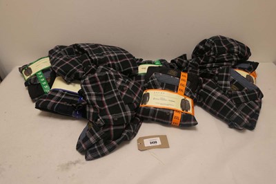 Lot A bag containing 10 Jachs men's thermal and...