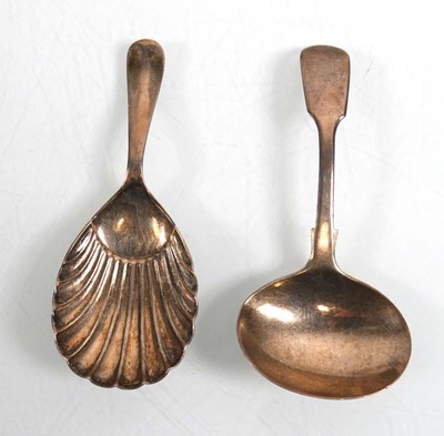 Lot 441 - A George IV silver fiddle pattern caddy spoon,...