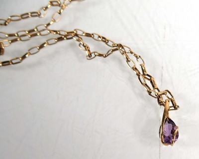 Lot 667 - A 9ct yellow gold chainlink necklace...