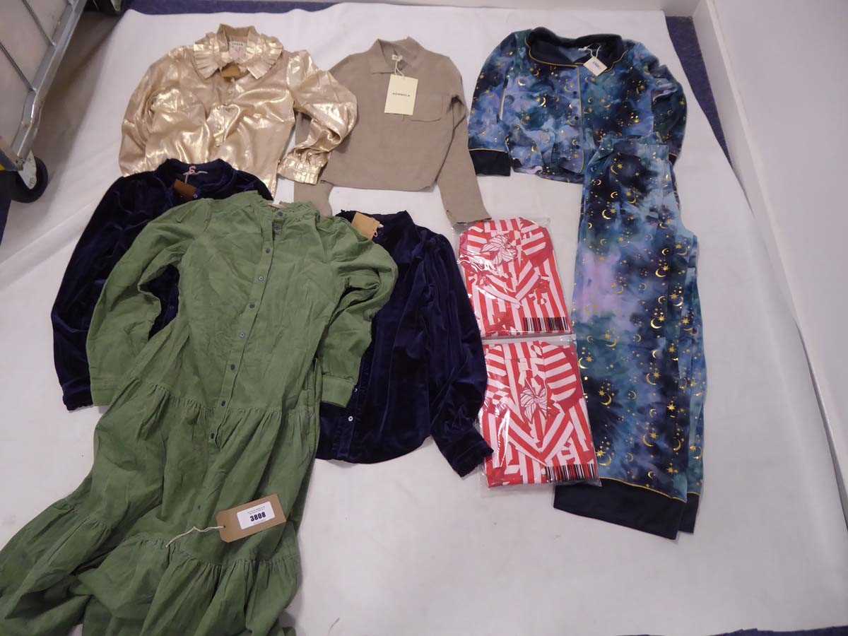 Lot 3808 - Selection of clothing to include Boden,...