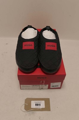 Lot 6011 - Hugo cozy_slon_nyph trainers in shoes size UK7...