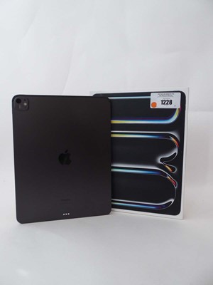 Lot 1228 - Apple iPad Pro 13-inch (M4) Wi-Fi, 256GB,...