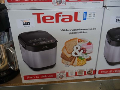 Lot 1071 - Boxed Tefal bread maker