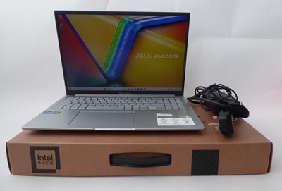 Lot ASUS Vivobook K3605Z laptop, Intel...