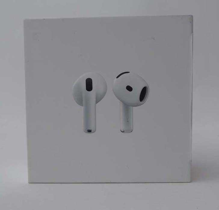 Lot 1287 - Apple AirPods 4, *sealed box