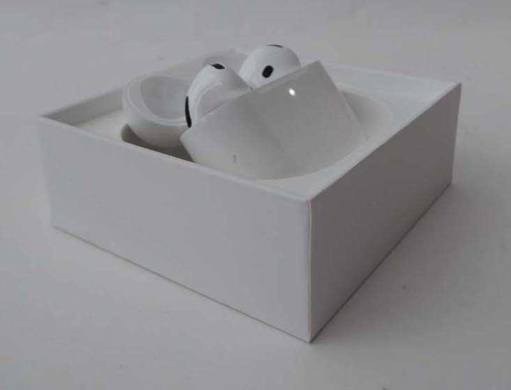 Lot 1291 - Apple AirPods 4, boxed