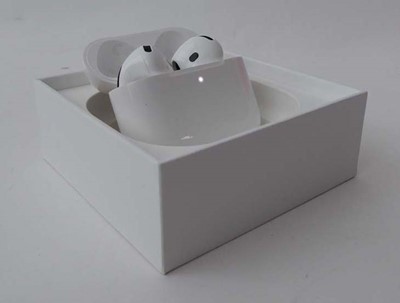 Lot Apple AirPods 4, boxed