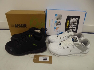 Lot 3499 - 2x Boxed pairs of shoes to include Apache...