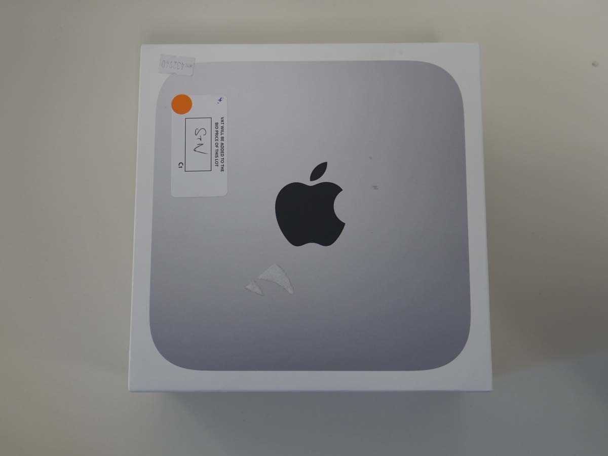 Lot Apple Mac mini with Apple M2 chip, 8GB unified...