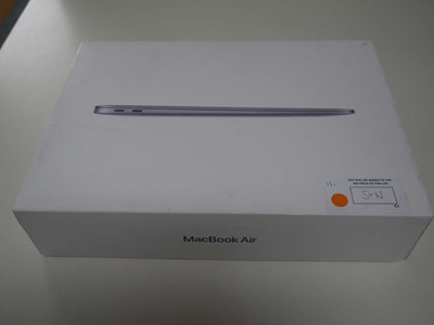 Lot Apple MacBook Air 13-inch with Apple M1 chip,...