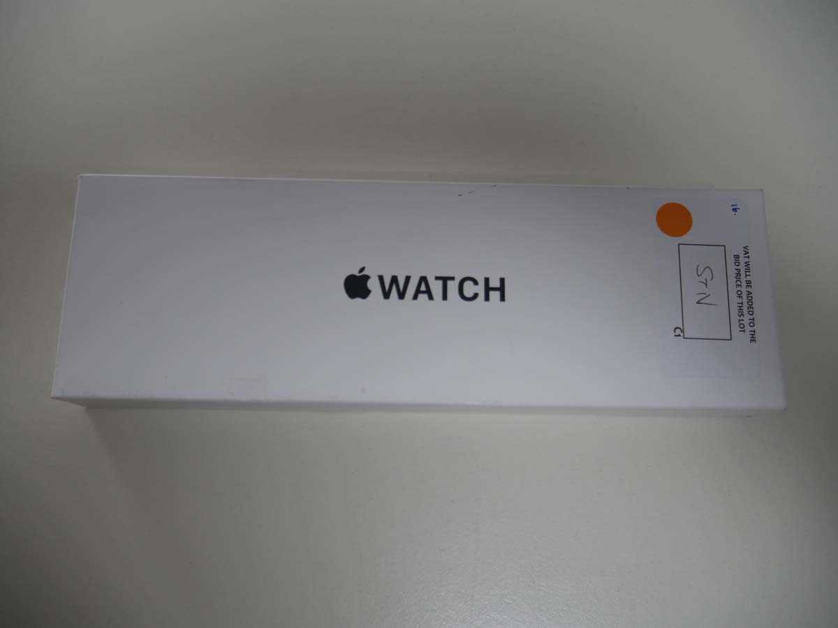 Lot Apple Watch SE (Gen 2), 40mm, Midnight...