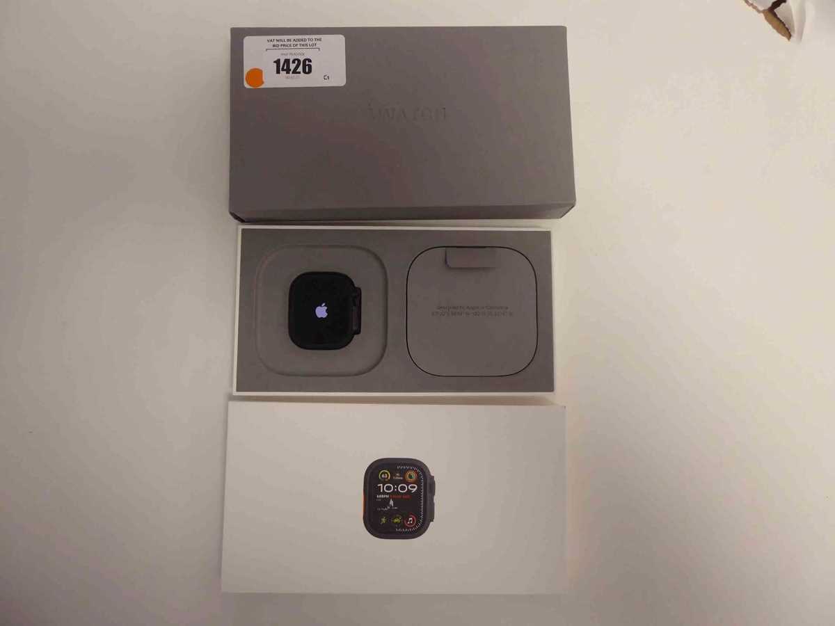 Lot Apple Watch Ultra 2, 49mm, Black Titanium Case,...