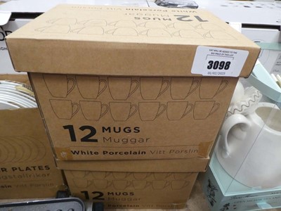 Lot 3098 - English Tea pot and 2 boxes of mugs and box of...