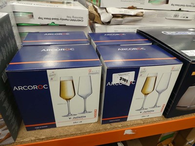 Lot 3101 - 4 boxes of champagne glasses