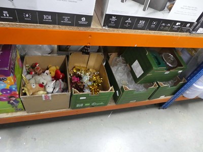 Lot 3038 - 5 boxes of mixed items to include drinking...