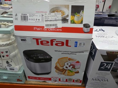 Lot 3051 - Tefal automatic bread maker