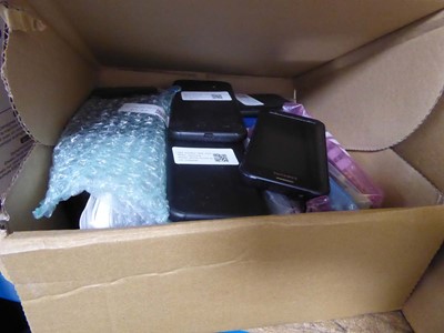 Lot 2262 - Box containing mobile phones for spares and...