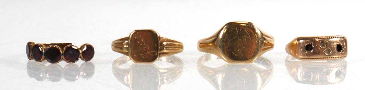 Lot 759 - Two 9ct yellow gold signet rings, a yellow...