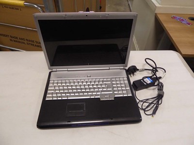 Lot 2368 - Dell Inspiron 1720 laptop with Intel Core 2...