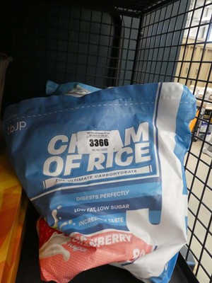 Lot 3366 - 3 bags of whey protein